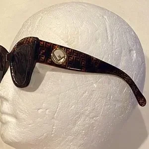 Fendi | Accessories | Fendi Havana Cat Eye Sunglasses With 